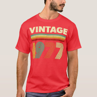 1977 Birthday Vintage Retro 44 years old Design T-Shirt