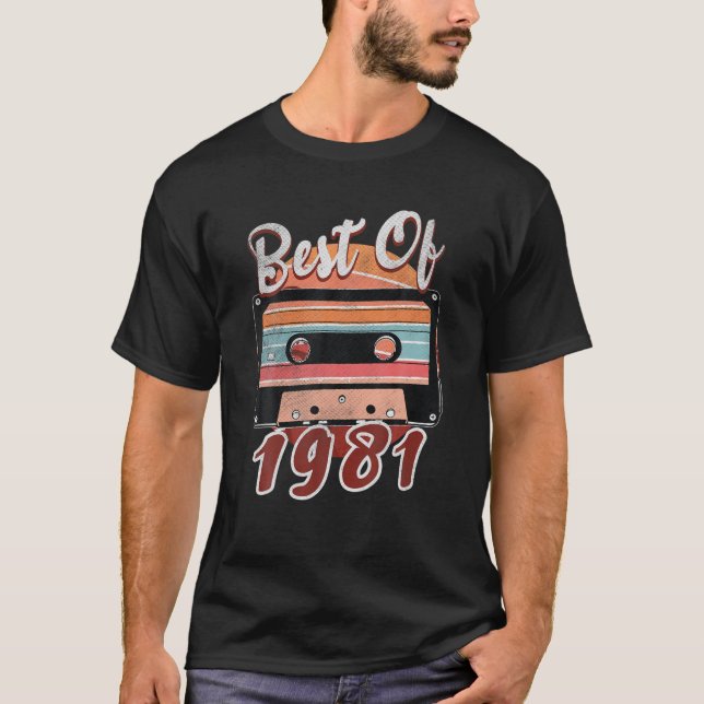 1981 Novelty Retro Aesthetic 41 Year Old Birth Bor T-Shirt (Front)