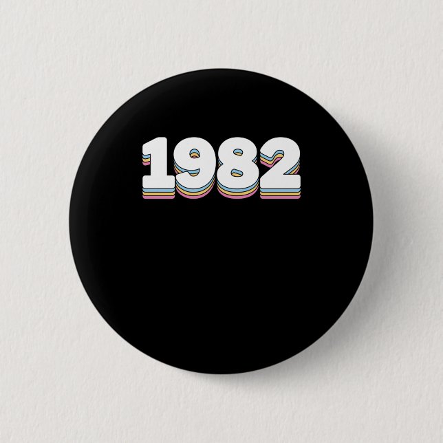 1982 3  6 CM ROUND BADGE (Front)