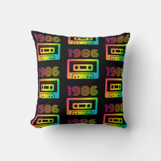 1986 Retro Cushion
