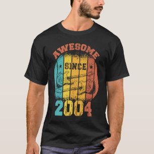 19th Birthday Vintage 2004 Retro 19 Years old Guit T-Shirt