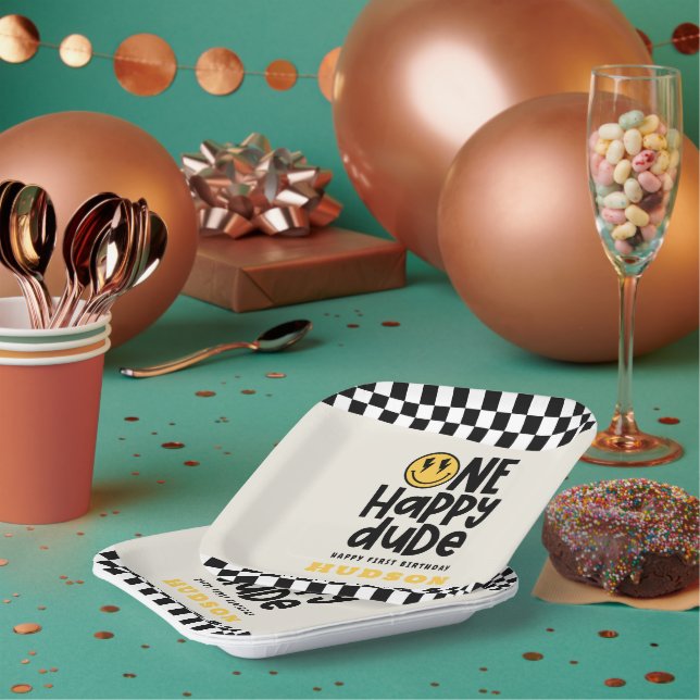 1st birthday smile face retro black white groovy paper plate (Multi)