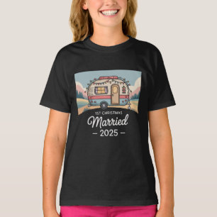 1st Christmas Married 2025 Vintage Camper RV T-Shirt