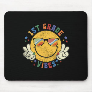 1st Grade Vibes Happy Face Smile Gift Back To Scho Mouse Mat