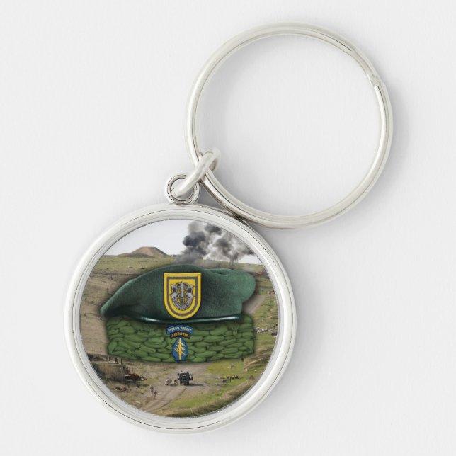 1st special forces green berets veterans Keychain (Front)