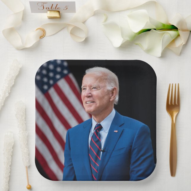 2021 Joe Biden US President Portrait Paper Plate (Wedding)