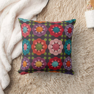 20 Daisy Floral Pillow Cover - Black Decorative