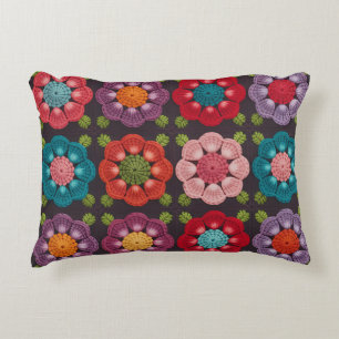 20 Daisy Floral Pillow Cover - Black Decorative