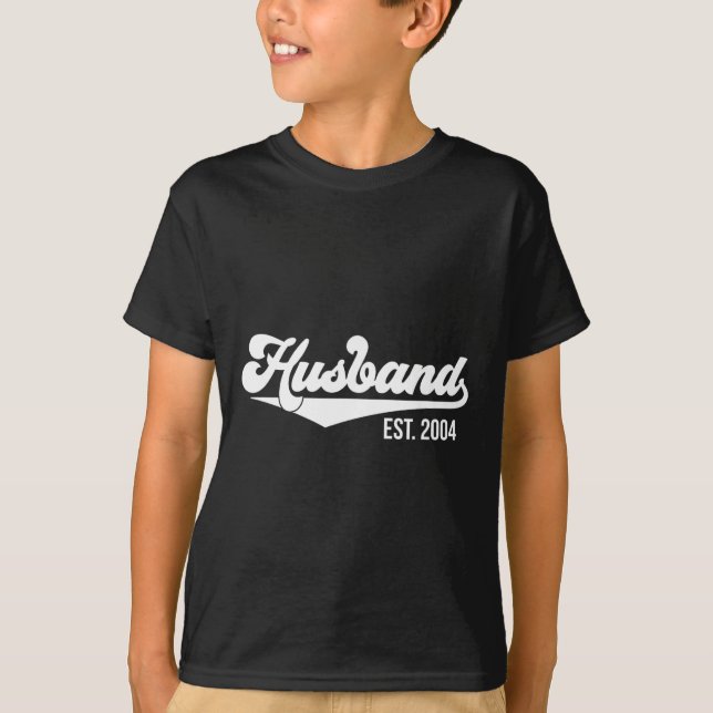 20th Wedding Anniversary Husband Est 2004 T-shirt. T-Shirt (Front)