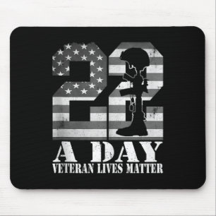 22 A Day Veteran Lives American Flag Military Vete Mouse Mat