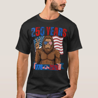 250 Anniversary Usa Patriotic Bigfoot 250Th 4Th T-Shirt