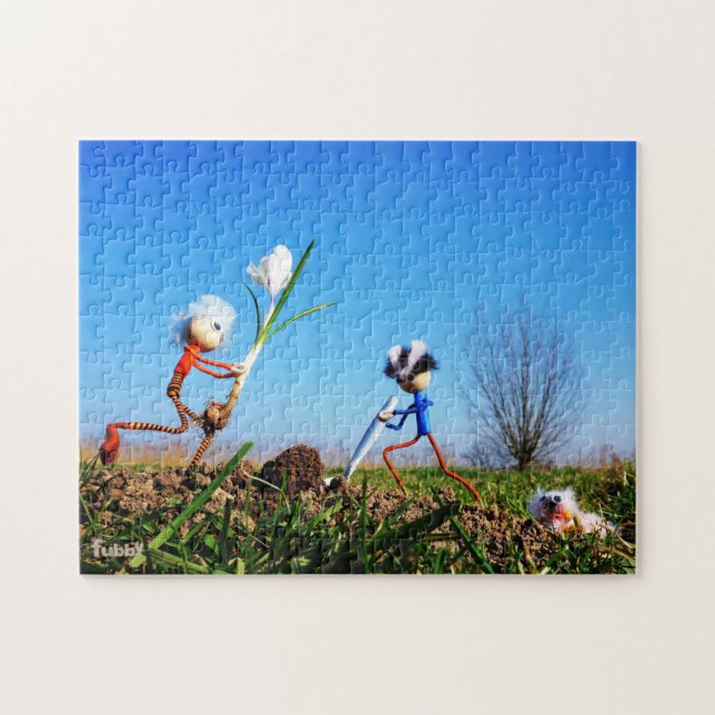 2 Fubby's planting a sphere of crockery. Jigsaw Puzzle (Horizontal)