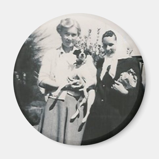 2 ladies dog car magnet (Front)