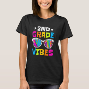 2nd Grade Vibes Sunglasses Back To School T- T-Shirt
