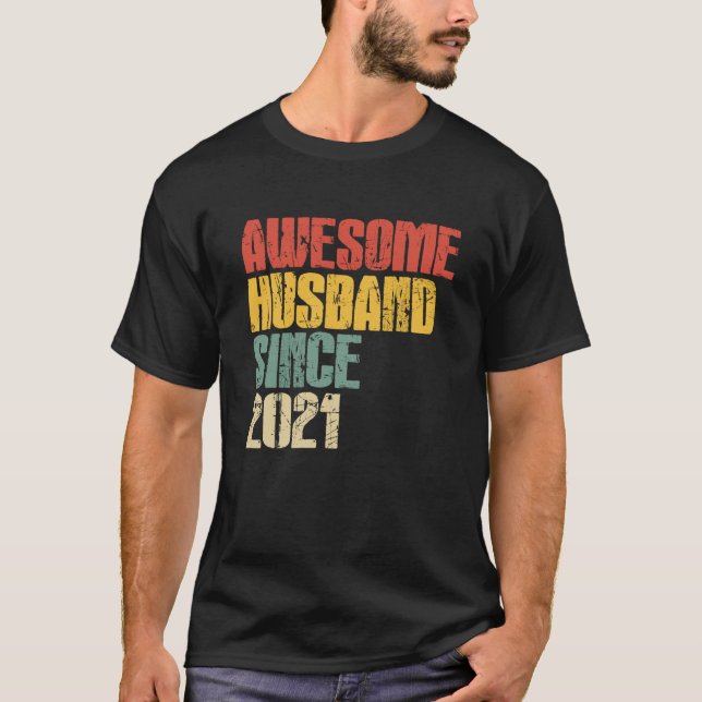 2nd Wedding Anniversary for Him Awesome Husband Si T-Shirt (Front)