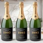 30th Birthday Name 1995 Black Gold Elegant Chic Sparkling Wine Label<br><div class="desc">Vintage Birthday Black & Gold Elegant Label. Celebrate your milestone with our exclusive sparkling wine birthday label. The meticulously designed label with stunning black and gold hues effortlessly enhances the visual appeal of your favourite sparkling wine. The year prominently featured on the label, adds a nostalgic throwback to the year...</div>