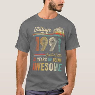 32 Years Old Vintage 1991 32th Birthday Men Women T-Shirt