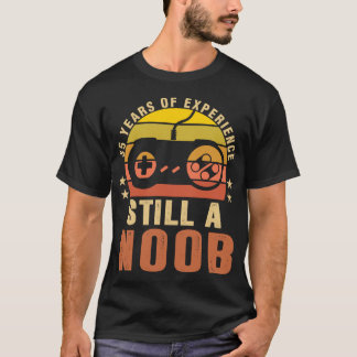 35 Years Of Experience Still A Noob 35th Bday Gift T-Shirt