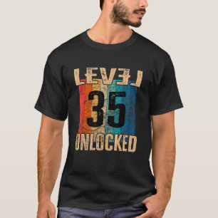 35th Birthday Level Unlocked Vintage Retro T-Shirt