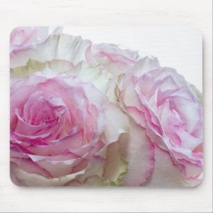 3998-Pink and White Roses Mouse Mat