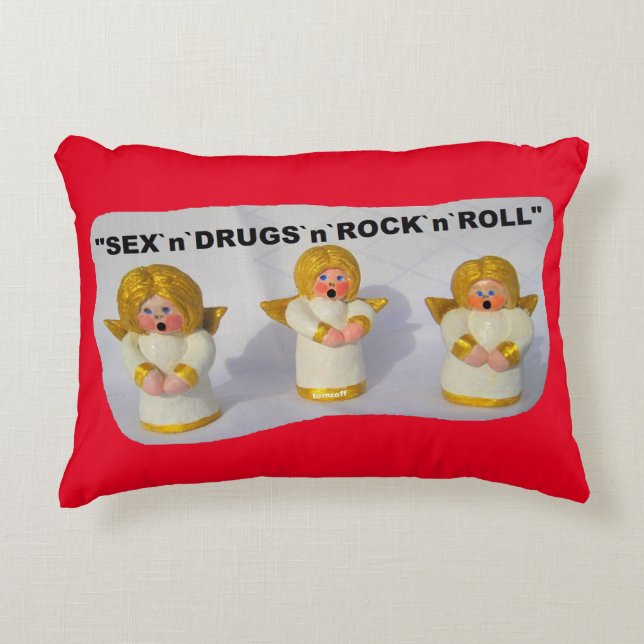 3 angels decorative cushion (Front)