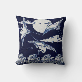 3 Cranes Cushion