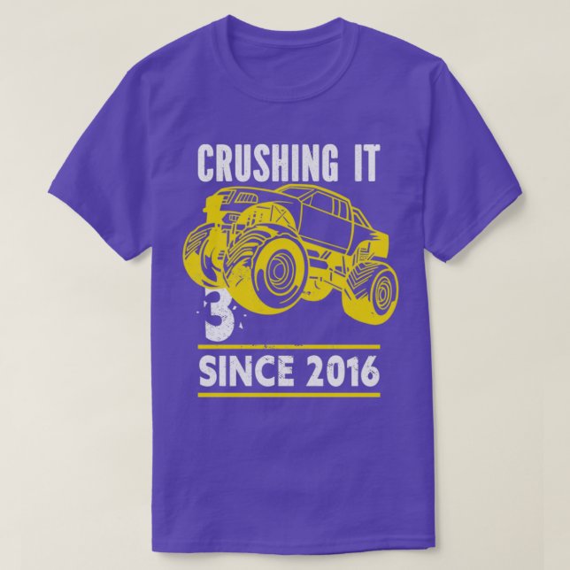 3 Crushing It Since 2016 For A Birthday Child T-Shirt (Design Front)