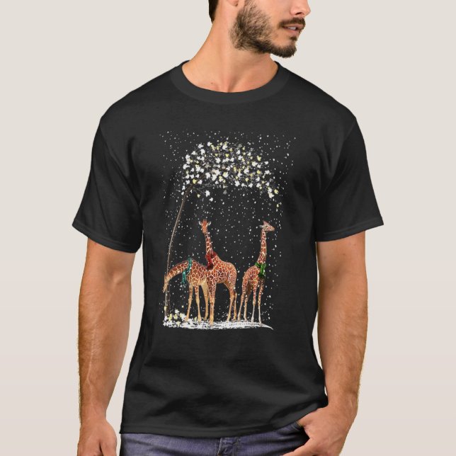 3 Giraffes Scarf Winter Christmas Tree Xmas Snowy T-Shirt (Front)