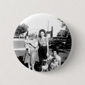 3 Moms 6 Cm Round Badge