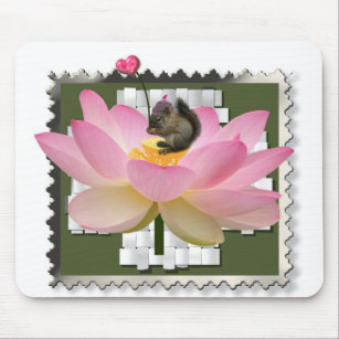 3D Framed Adorable Baby Squirrel On Flower Mouse Mat