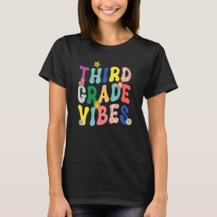 3rd Grade Vibes Retro Back To School Teacher Women T-Shirt