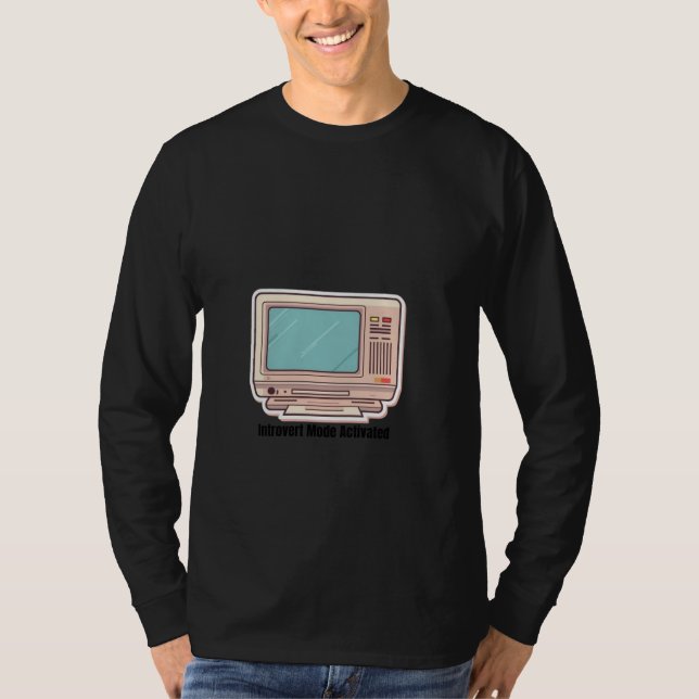 404 Motivation Not Found Sticker – Funny Tech Humo T-Shirt (Front)