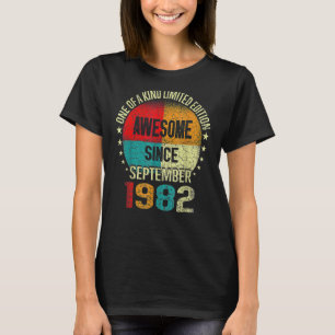40 Year Awesome Since September 1982 Vintage 40th  T-Shirt