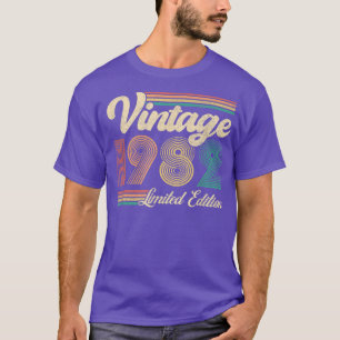40 Year Old Gifts Born In 1982 Vintage 40th Birthd T-Shirt