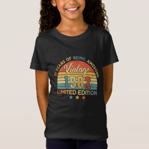 40 Years of Being Awesome, 40 Years Old 40th 1982 T-Shirt