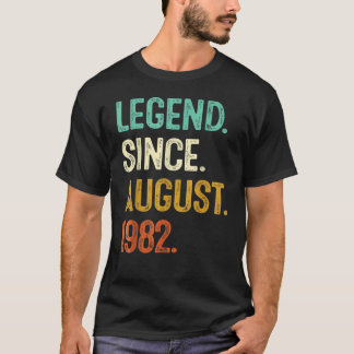 40 Years Old  Legend Since August 1982 40th Birthd T-Shirt