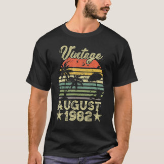 40 Years Old  Vintage Since August 1982 40th Birth T-Shirt