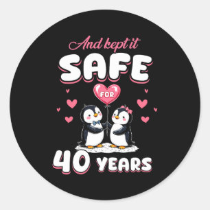 40 Years Wedding Anniversary Penguin Couples Match Classic Round Sticker