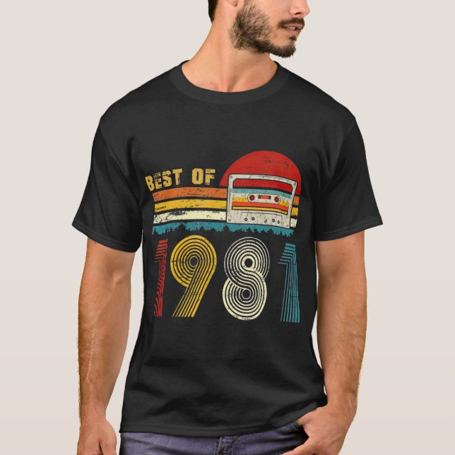 40Th Bday Gifts Best Of 1981 Retro Cassette Tape T-Shirt (Front)