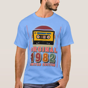 40th Birthday Gift 1982 Hits Retro Music Cassette T-Shirt