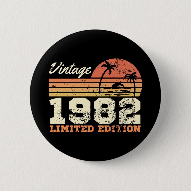 40th Birthday Vintage 1982 Limited Edition Retro 6 Cm Round Badge (Front)