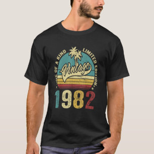 41 Birthday Gifts Vintage 1982 One Of A Kind Limit T-Shirt