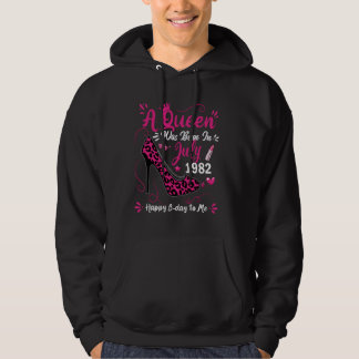 42th Birthday High Heel A Queen Was Born In July 1 Hoodie