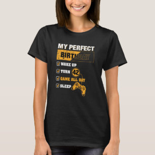 42th Perfect Birthday Gamer 42 Years Old gaming lo T-Shirt
