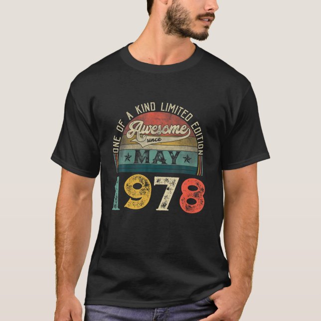 43Rd Birthday Decorations May 1978 Men Women 43 Ye T-Shirt (Front)