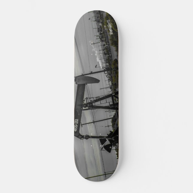 455-22 SKATEBOARD (Front)