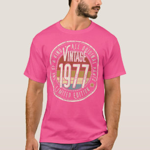 45 Years Old Vintage 1977 Limited Edition 45th Bir T-Shirt