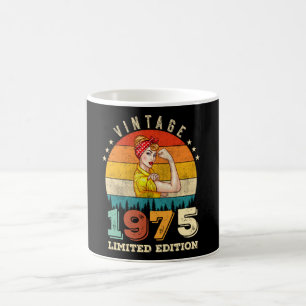 47 Year Old 1975 Vintage 47th Birthday Gifts women Coffee Mug