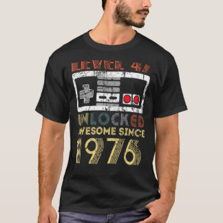 47th Birthday Shirt Women Men Born In 1976 Level 4