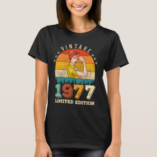 48 Year Old Bday 1977 Vintage 48th Birthday Women T-Shirt
